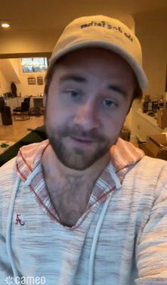 Click to view full size image
==============
Screenshot_20240610_223518_Video_Player.jpg Screenshot_20240610_223518_Video_Player.jpg