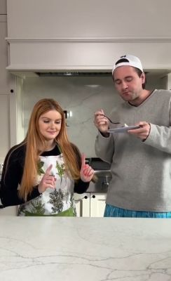 Click to view full size image
==============
Screenshot_20240625_115135_Video_Player.jpg Screenshot_20240625_115135_Video_Player.jpg